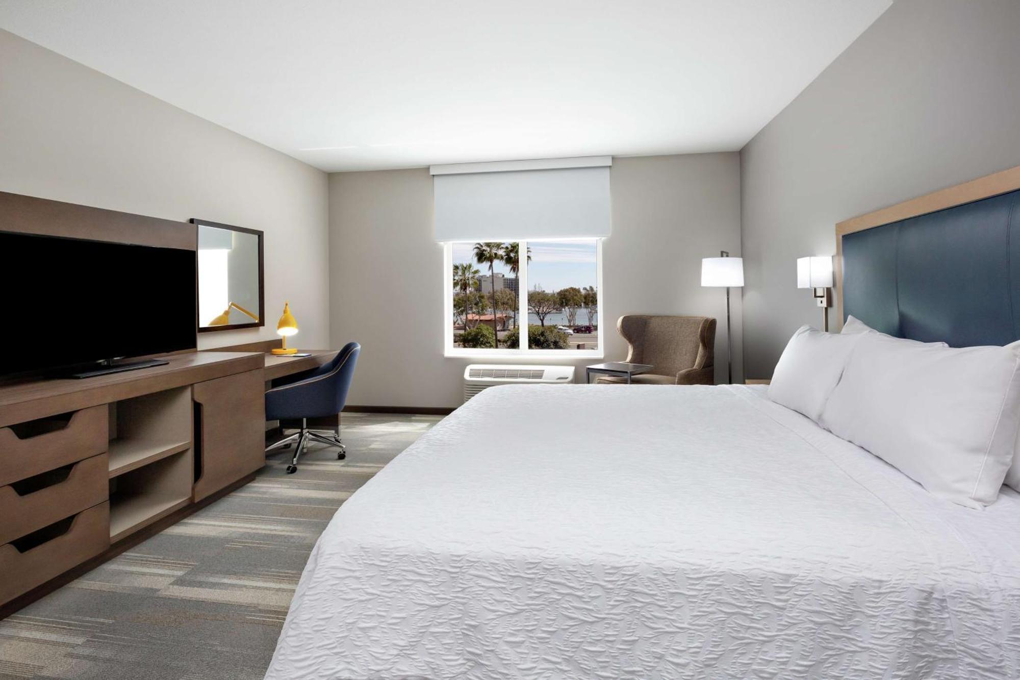 Hampton Inn & Suites San Diego Airport Liberty Station Dış mekan fotoğraf