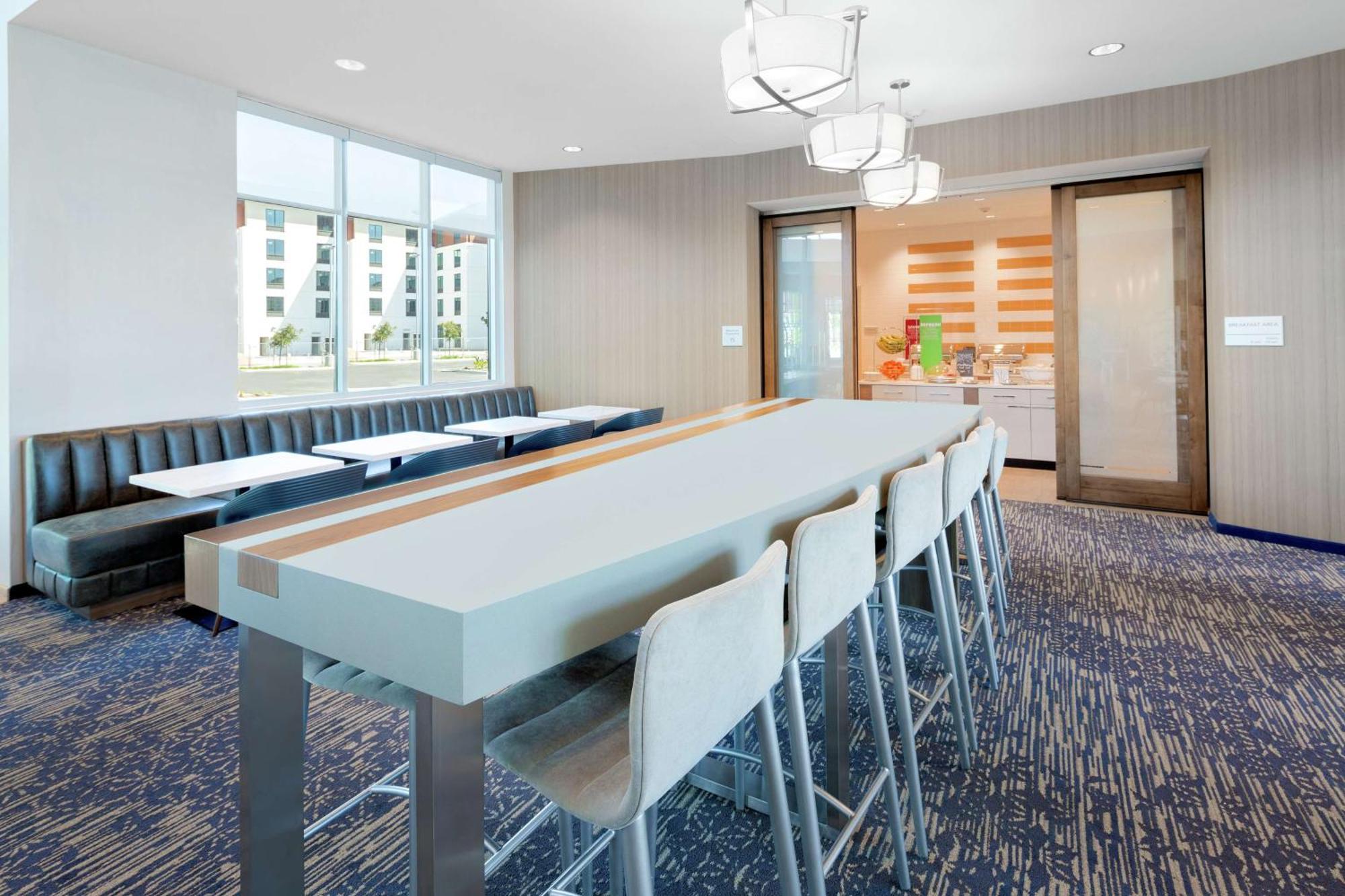 Hampton Inn & Suites San Diego Airport Liberty Station Dış mekan fotoğraf
