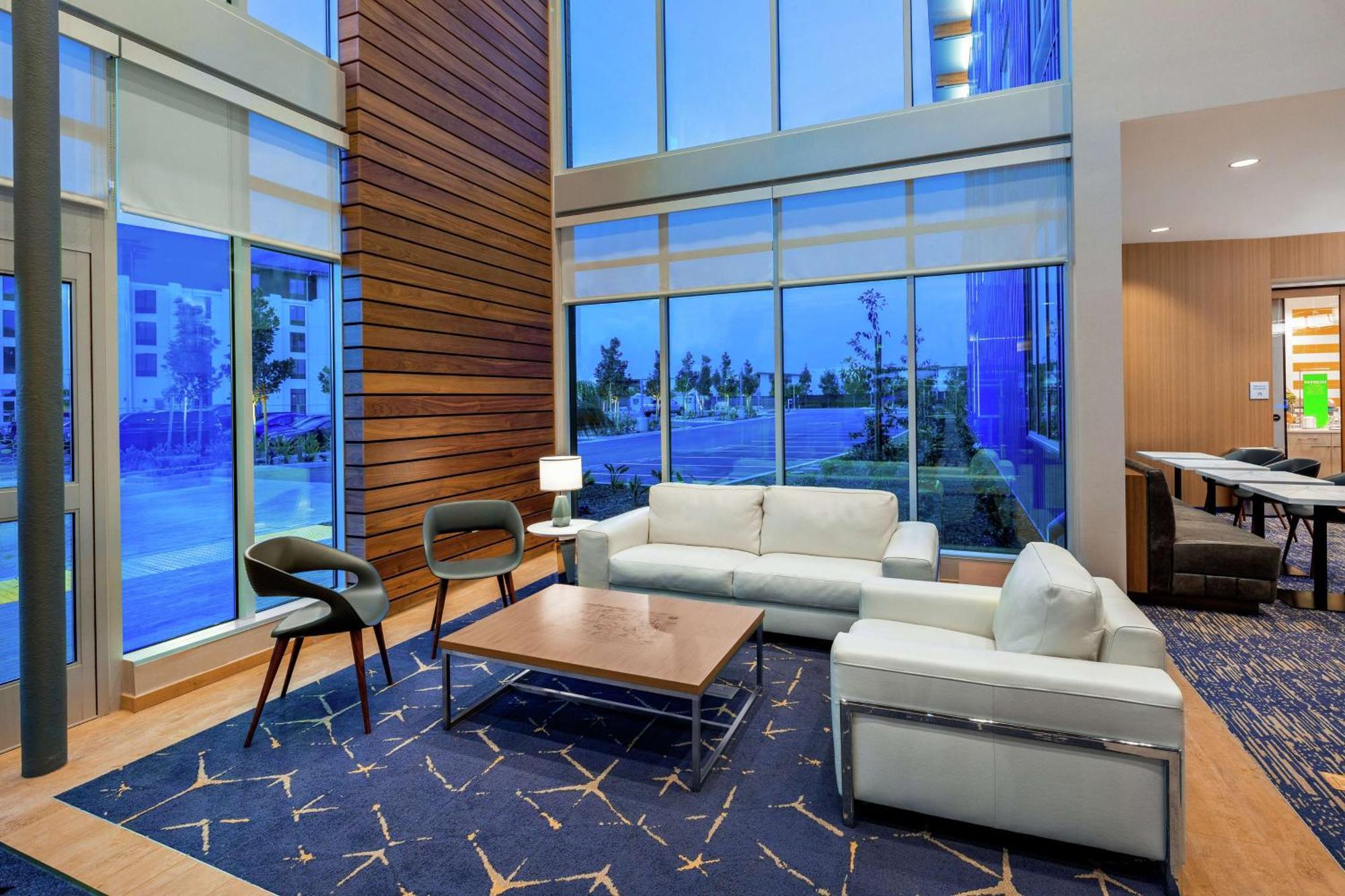 Hampton Inn & Suites San Diego Airport Liberty Station Dış mekan fotoğraf